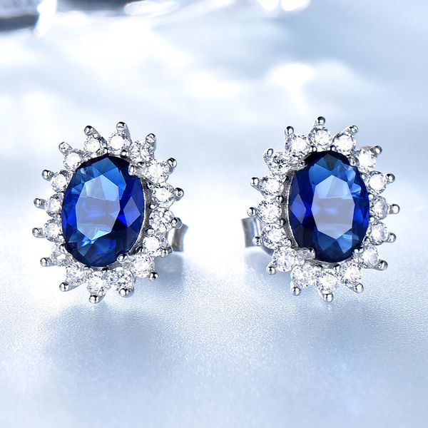 Venta al por mayor- 925 pendientes de plata esterlina 6 * 8 mm creado azul zafiro joyería del banquete de boda marca joyería fina pendientes para Wome Y18110110