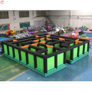 Venta al por mayor 9x9x2m (29x29x6.5ft) Envío gratis Actividades al aire libre laberinto inflable gigante arena laberinto etiqueta juego deportivo para la venta