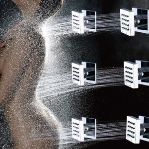 Gros et vente au détail de douche en laiton Jets de massage corporel 4/6 PCS Spa Spa Spa Pulporter Buzzle Rain Jet System 4 Color Option 210724