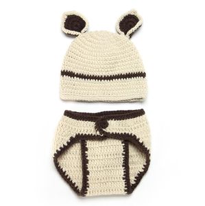 Venta al por mayor e invierno nuevo sombrero creativo modelo animal bebé tejer conjunto oso tejer lana sombrero y pantalones conjunto de dos piezas sombrero