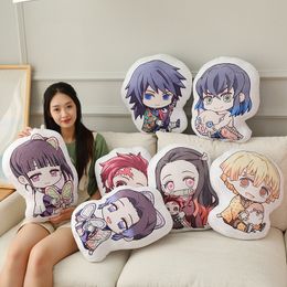 En gros anime périphérique Demon S coussin assis Kamado Tanjirou et Kamado Nezuko suspendus cadeau en peluche