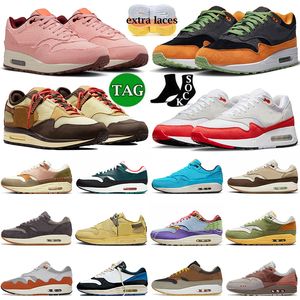 2021 Nike Air Max 1 Grossistes Atmos 1 87 Chaussures de plein air Mens Anniversaire Anniversaire Royal Daisy Pack Triple Black Designer Sneaker 36-45