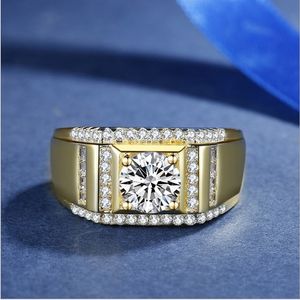 Groothandel-atmosferische mannen Rechthoekige CZ Diamond Ring Luxe Designer Sieraden Verzilverd Gematigde Verpleegde 18K Gold Heren Deluxe Ring