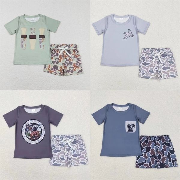 Ensemble de bébé bébé Souet Enfants Enfants à manches courtes Chog Duck Duck Deer T-shirt Toddler Pocket Pocket Camo Shorts Kids Tenue 240517