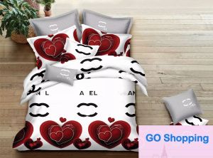 Ensemble de literie en gros de luxe concepteur de luxe Classic Letter Imprimée amour imprimer couvercle couvercle tai-oreiller 4pcs ensemble pur coton pur confort