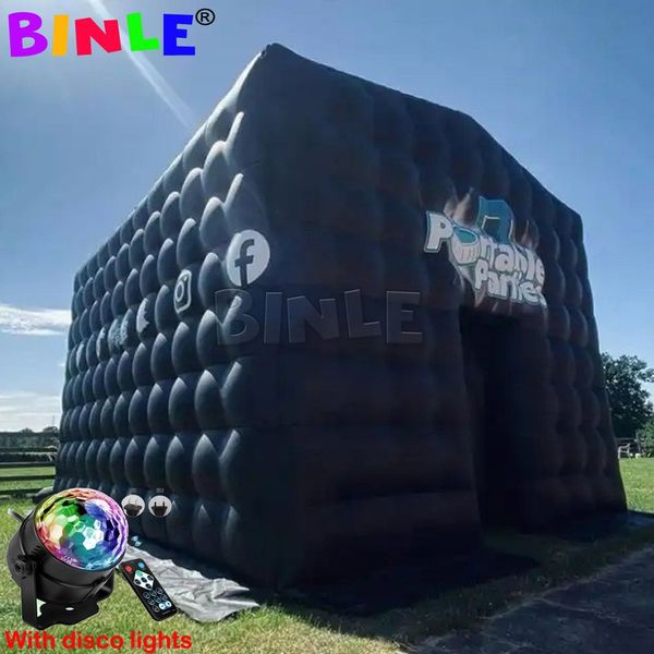 Tente de boîte de nuit gonflable sur mesure en gros Oxford Oxford Black Black Party avec imprimerie de logo 7x5m (23x16,4 pieds) Big Booth gonflable Cube pour mariage disco