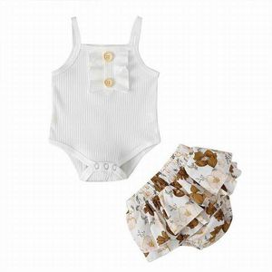 Vente en gros Born Girl 2pcs Ensembles de vêtements Summer Fashion Bretelles Combinaisons + Jupe Tenues Vêtements pour bébés E21247 210610