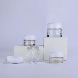 Bouteilles de gros 15g 20g 30g 50g Regilable maquillage de beauté cosmétique en verre clair de soins personnels de soins personnels avec capuchon blanc ngwai