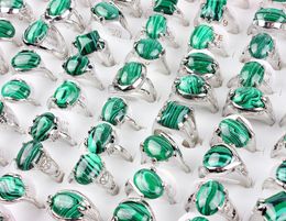 Venta al por mayor a granel 36 Uds anillos banda mezcla estilo verde malaquita gema piedra Tíbet plateado anillo de dedo mujeres hombres boda