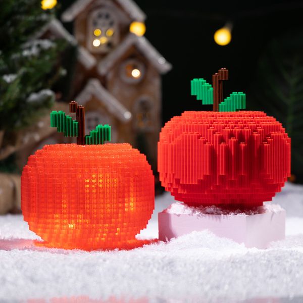 vente en gros jouet personnalisé en vrac nouvelle brique construire des fruits jouet briques kit de bloc de construction modèle bâtiment bloc de construction lumière de Noël jouet enfant créatif bricolage jouet jouet de noël pour enfant