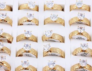 En gros en vrac Lots 30 Pcs Bagues Bande Hommes Gothique faveur Femmes Bijoux De Mode CZ Strass Incrustation Dull Polish Bague En Or De Mariage