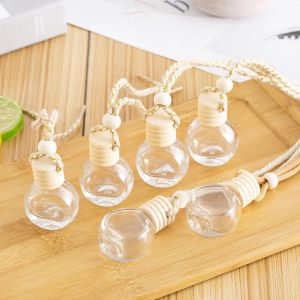 Groothandel Auto Parfum Fles Hanger Ornament Luchtverfrisser voor etherische oliën Diffuser Geur Leeg Glas Aromatherapie Opknoping Auto Ornamenten