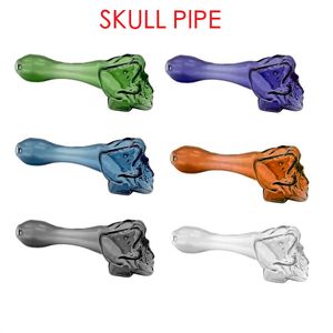 En gros pas cher USA populaire Creative forme de crâne pipe à tabac en verre coloré mini cuillère à main portable pipes pour fumer cadeau d'Halloween