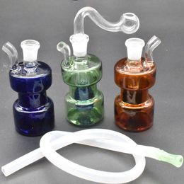 Venta al por mayor colorido Más nuevo 10 mm viaje femenino mini Glass Dab Oil Rigs bong Pipa para fumar agua con pajita de silicona