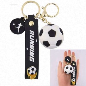Groothandel aangepaste 3D Mini Soccer Keychain voetbal Key Chains Designer Makelaar verkocht focale kralen Siliconen focale kralen voor pennenpersonages