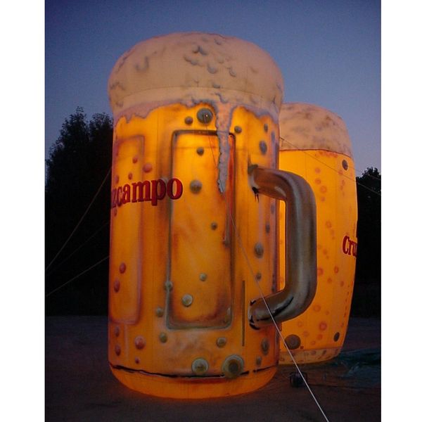 Bouteille de bière gonflable géante 8mH sur mesure, tasse de bière en verre led, ballon à air, jouets de décoration, sport pour la publicité