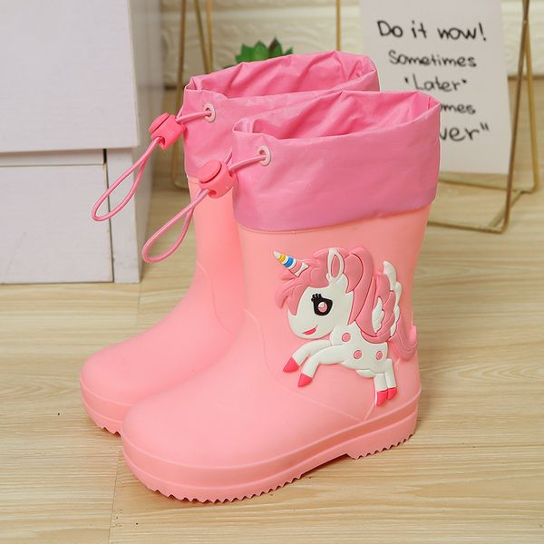 Venta al por mayor, Botas de lluvia rosadas impresas personalizadas para niños, Botas de lluvia reutilizables de diseñador de moda de seguridad de Pvc impermeables para niños para niñas