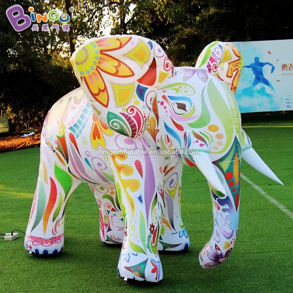 wholesale Éléphant gonflable géant personnalisé de 2,5x2 mètres / faire exploser une grande réplique d'éléphant pour l'affichage Jouets Sports