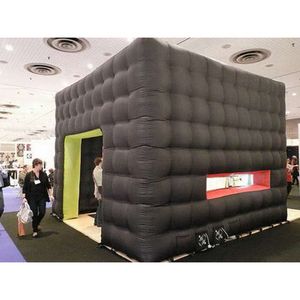 wholesale Structure de pièce mobile géante de chapiteau de fête de mariage de salle d'exposition de grand événement de tente gonflable de cube de Rubik noir adaptée aux besoins du client avec faire