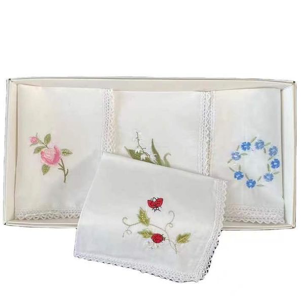 Vente en gros personnalisée Soft Women Square Square personnalisée Cuchée pas cher 100% Coton mouchoir