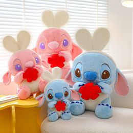 Venta al por mayor Cute Angie stitch Plush Playmate Rabbit Stitch Plush Toy Juego para niños Playmate regalo de vacaciones Decoración de la habitación