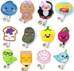 En gros, visage mignon rétractable infirmière ID Badge Carte Roule Reel Belle Felt Yoyo Nom ID Badge Reel for Kids3798196