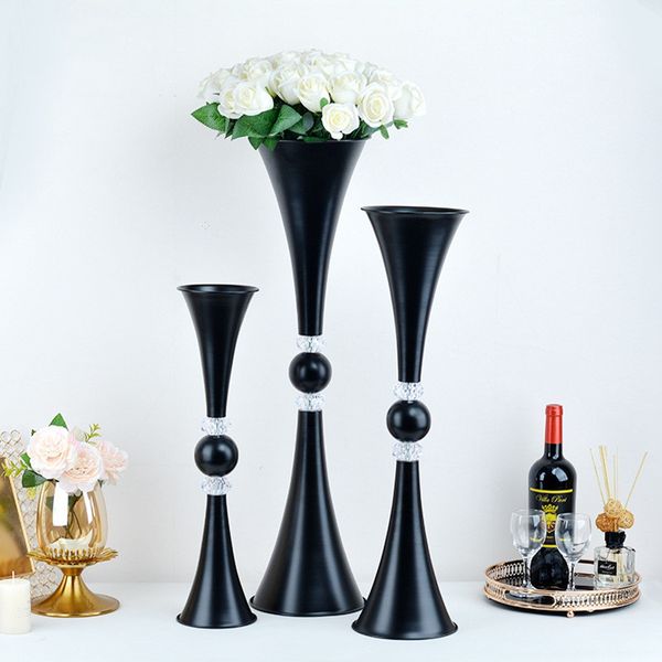 Décoration en gros H50cm 95cm argent / blanc / or Noir Fleur Vase Trompette Forme Cristal Vase De Table De Mariage Pièce Maîtresse Route Plomb Fleur Stand imake761