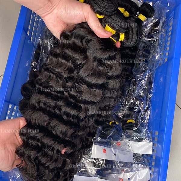 Vague de corps profond en gros 100% Remy Remy Vierge Vierge Poules de cheveux humains 3 pièces Top Quality Wavy Péruvien Indain Cambodgien