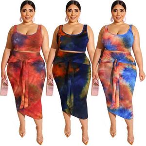 Gros Dropshpping Grande Taille Design Mode Costume Femme Tie-Dye Impression Mode serrée Casual Jupe longue Costume deux pièces 210730