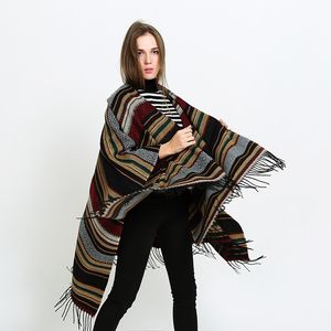 Groothandel - Europese en Amerikaanse nieuwe vrouwelijke kleur strepen best verkopende dubbelzijdige gespleten grote sjaal mantel ontwerper sjaal 150 * 130cm