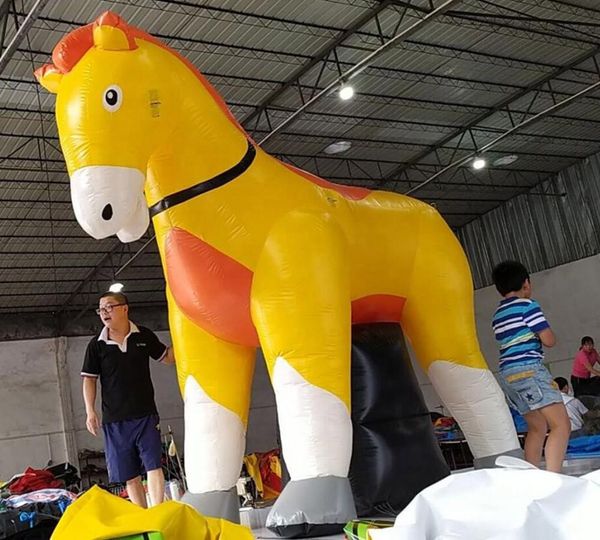 wholesale Modèle de ballon de dessin animé de cheval gonflable géant fantastique d'excellente qualité pour le défilé de carnaval, publicité pour magasin de chevaux 001