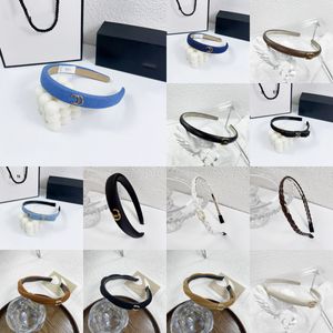 20Style Designer Diademas Bandas para el cabello para mujeres Chica Marca de lujo Diadema elástica Deportes Fitness Diadema Envoltura para la cabeza Accesorios para el cabello con letra Perla Cristal