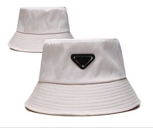Gros mode seau chapeau casquette pour hommes femme cuir casquettes de baseball bonnet casquettes baseball pêcheur seaux chapeaux patchwork haut