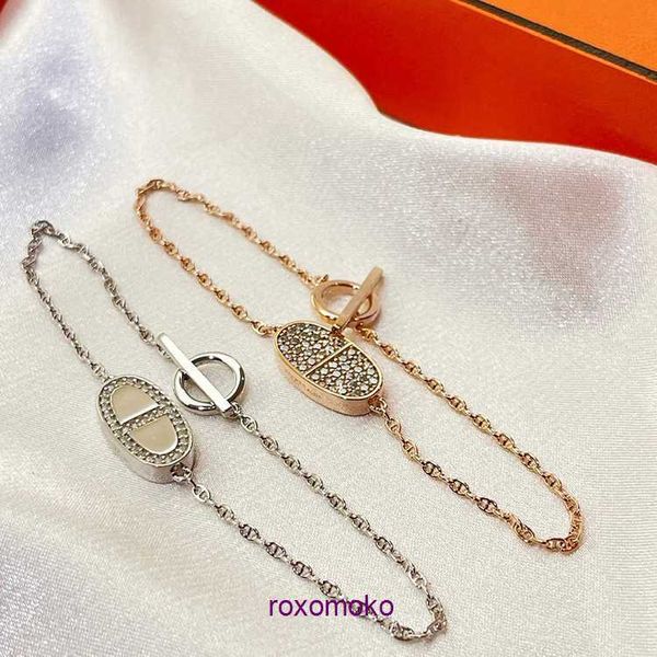 Moda de moda Home Pulseras para el hogar Tienda en línea S925 Pulsera de doble cara de plata esterlina para mujer 18k Rose Gold NUEVO NUEVO AMOR CHINO SEJO S con caja de regalo