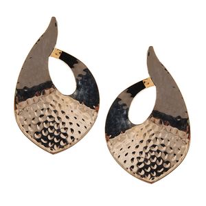 Pendientes geométricos irregulares de metal simple de diseñador de lujo de moda al por mayor para mujer de color dorado