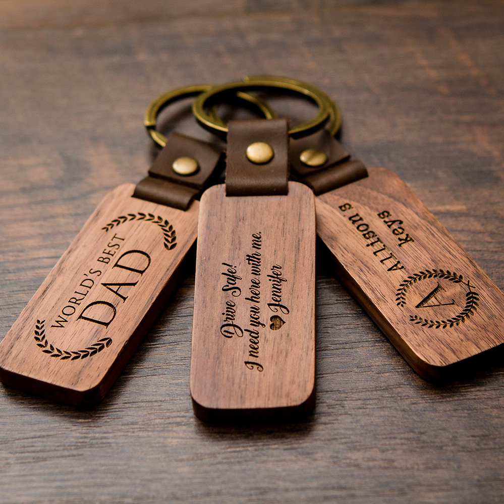 Wholesale Fashion Luxury Wooden Keychain Straps High Quality Engravable Blanks Wood Key Chain PU Leather keychains