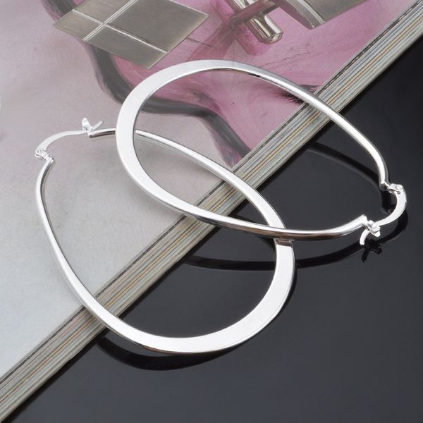 Vente en gros - Mode U Forme Vogue Ronde Goutte Ovale Dangle Hoop Bague En Argent Sterling 925 Plaqué Boucle D'oreille