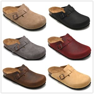 Clogs en gros Boston Cork Slippers Femme Femelle Men Fashion Summer Scuffs Designer Breathable Semi Pédale Loissine Casual Chores Ladies Beach Sandals Sandales plates Plats 35-45