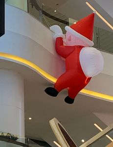 wholesale Père Noël grimpant gonflable d'éclairage géant de 3/4 / 6mH pour la décoration / vieil homme de Noël volant gonflé de 20 pieds