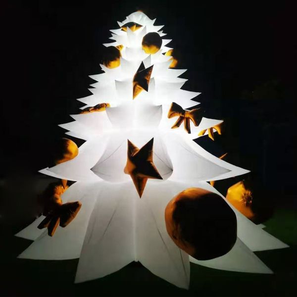 wholesale Decoraciones para árboles de Navidad inflables al aire libre con iluminación LED gigante decoración comercial de año nuevo decorada para la decoración navideña del centro comercial