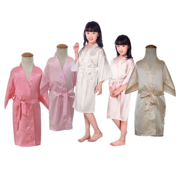 Girls en gros Girls Satin Silk Solid Kimono Mariage d'anniversaire Party Spa Spa Bathrobe Bain de nuit Bridal Kids Robes D2 L2405