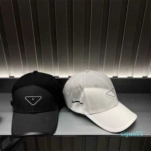 Groothandel-hoed Luxe designer pet mode baseball caps klassieke stijl eenvoudige kwaliteit heren en dames 2 kleurenoptie