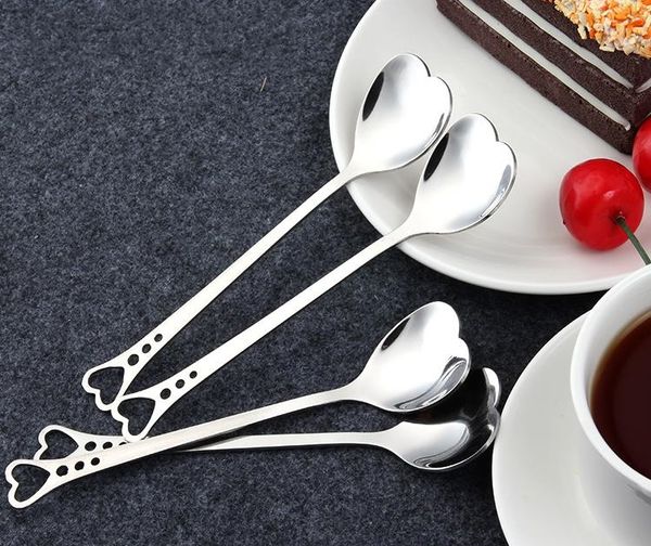 Venta al por mayor en forma de corazón de acero inoxidable cuchara de café postre azúcar agitación cuchara helado yogur miel cucharas cocina regalo SN3316