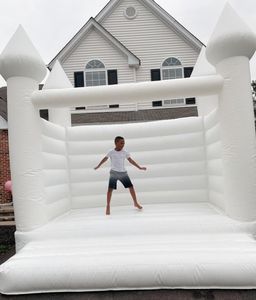 Groothandel Hot-Selling Hoge kwaliteit Grappige opblaasbare bruiloft Bounce House Party Jumping White Bouncy Castle voor Wedding-Party