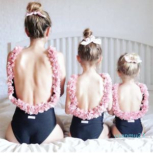 Groothandel-imayio kinderen bloem badpakken baby meisjes uit een stuk badpak 3D bloemen open rug badpak voor moeder-dochter zwempak