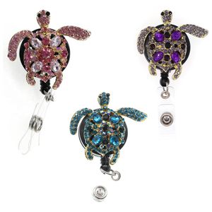 En gros Porte-clés Haute Qualité Strass Infirmière Belle Tortue Animal Carte Rétractable Badge Bobine ID Titulaire Pour La Décoration