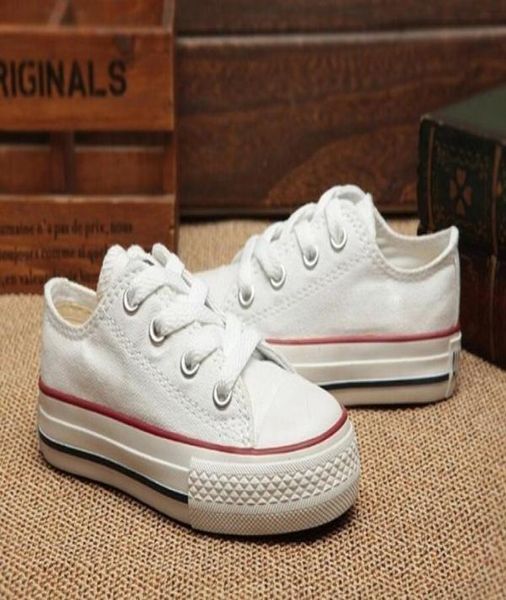 ¡venta al por mayor! Zapatos de lona para niños Fashion High - Sneakers bajos Niños para niños zapatos de lona deportiva y zapatos de estrella deportiva6885776