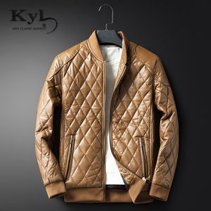 Vente en gros- Kunyulang 2017 Manteau en cuir Hommes Slim Fit Nouveau Chaud Hiver Hommes Veste Rembourrée Col Montant Moto Pu Veste Avec Fourrure BSGD611