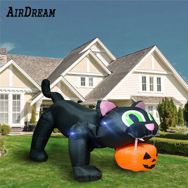 Gros gros chat du mal noir gonflable avec la citrouille fous fous inflataliques Pumpkinblack Cats Festival Halloween effrayant