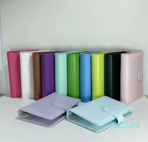 groothandel lederen notebookbinder kleur hervulbare bindmiddelen voor opvulpapier met magnetische gespsluiting kan op maat worden gemaakt